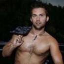 Get to know Mitchael from Poconos!